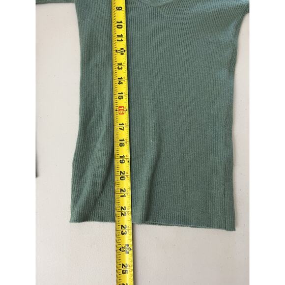 Coquette Bella Y2K Cropped Sweater XS Minimalist Capsule Quiet Luxury Capsule 90 - Picture 13 of 15